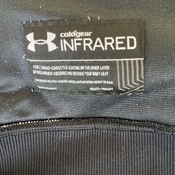 Under Armour medium hoodie cold gear infrared.  0361 - Picture 11 of 11